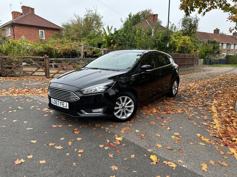 image for Ford, FOCUS, Hatchback, 2017, Manual, 999 (cc), 5 doors