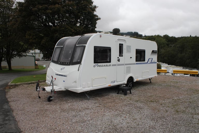 2018 Bailey GT70 Pegasus Verona 4 Berth Fixed Bed Caravan With Full End Washroom