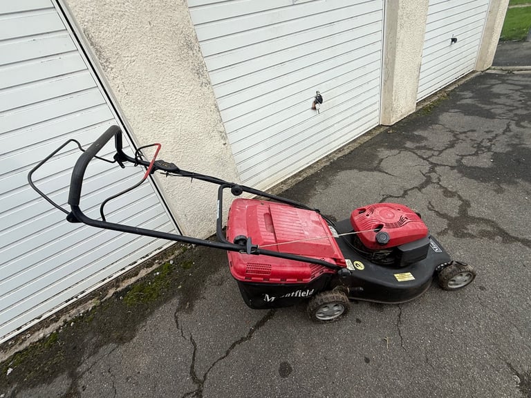 image for Mountfield SP534 Large Self-propelled Petrol Lawnmower 20" cut - CAN BE VIEWED FULLY WORKING