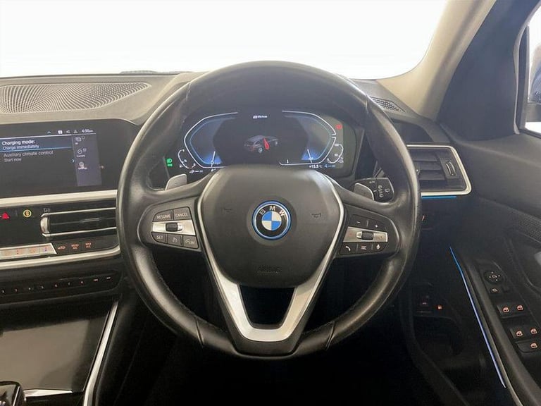 2021 BMW 3 Series 2.0 330e 12kWh SE Pro Touring Auto Euro 6 (s/s) 5dr Automatic Estate Hybrid Aut...