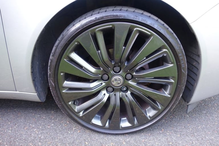 2015 Vauxhall Insignia 2.0 CDTi ecoFLEX Elite Nav Hatchback 5dr Diesel Manual Euro 6 (s/s) (170 p...
