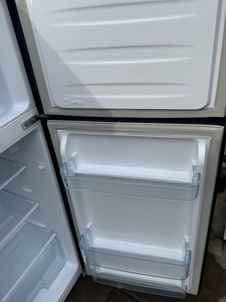 Frigemaster LED Fridge Freezer For Sale/ FREE DELIVERY
