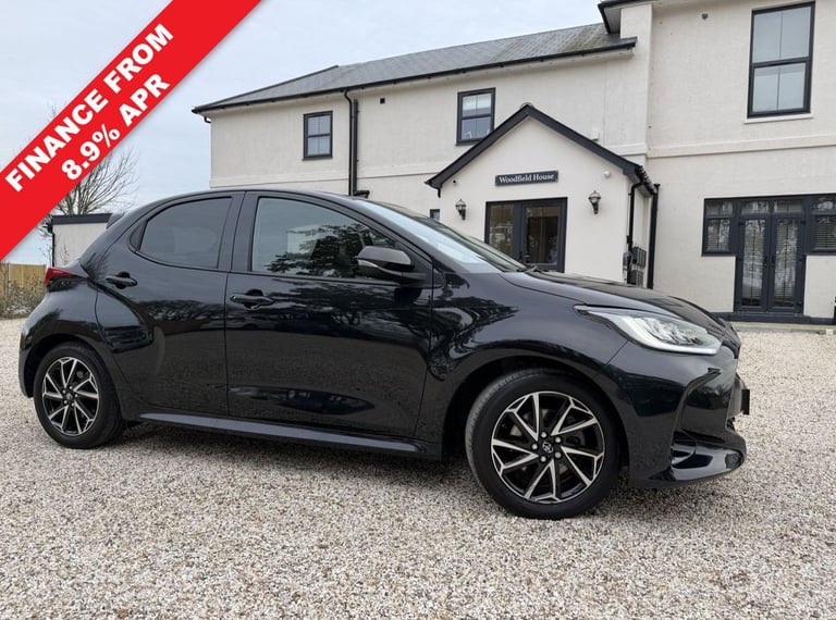 2022 Toyota Yaris 1.5 VVT-h Design Hatchback 5dr Petrol Hybrid E-CVT Euro 6 (s/s) (116 ps) Hatchb...