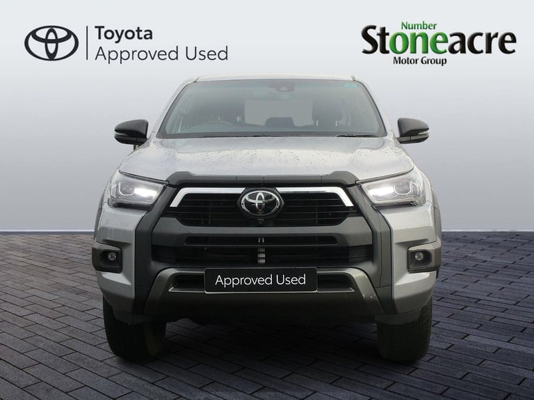 2023 Toyota Hilux 2.8 D-4D Invincible X Pickup Double Cab 4dr Diesel Auto 4WD Euro 6 (s/s) (2 Die...