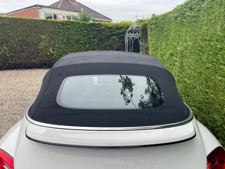 2013 Volkswagen Beetle 1.6 TDI BlueMotion Tech Design 2dr CONVERTIBLE DIESEL Manual