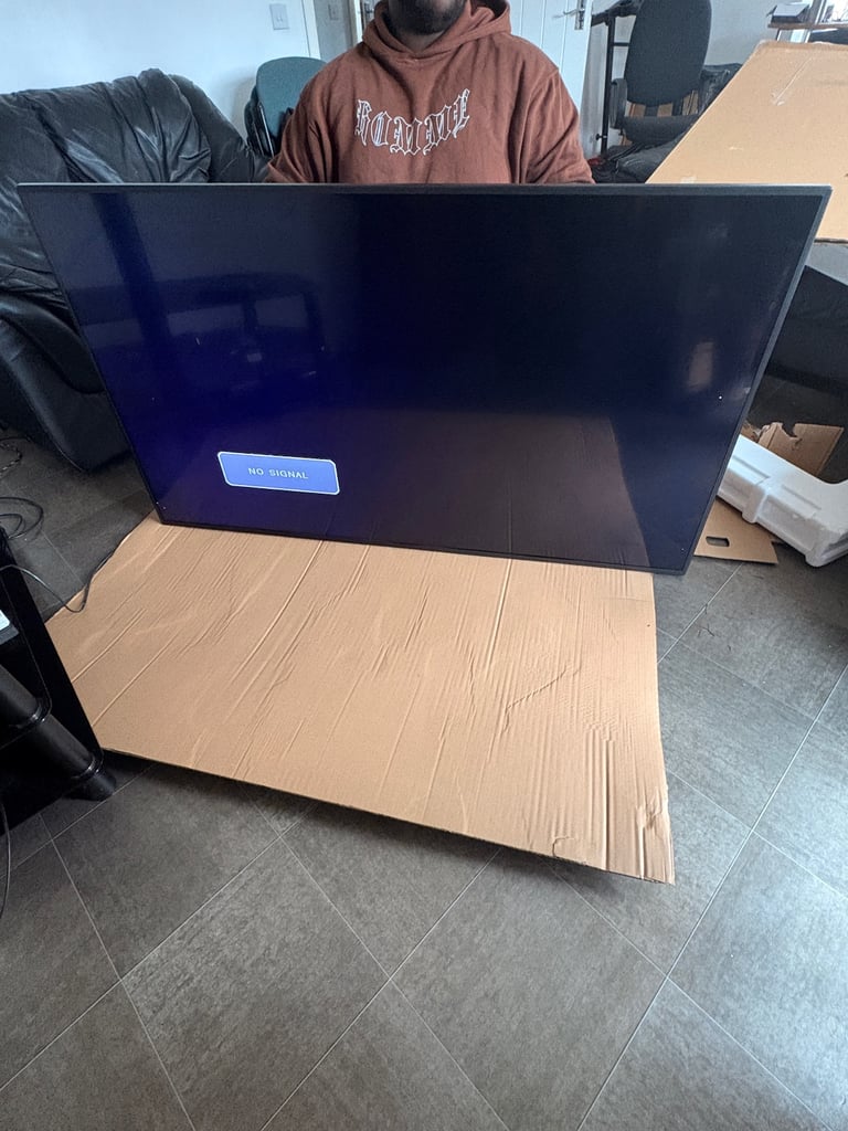  G.VISION 65″ LED Monitor – Excellent Condition (With Remote)