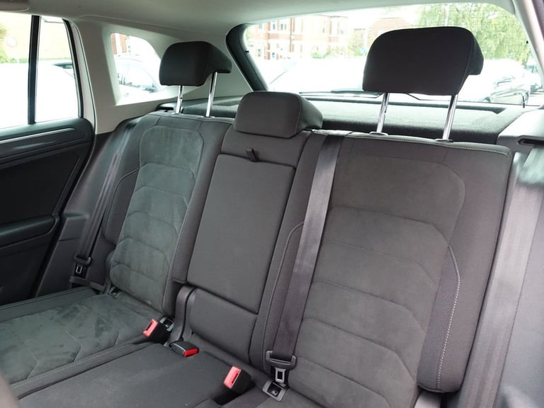 2019 Volkswagen Tiguan 2.0 TSI SEL SUV 5dr Petrol DSG 4Motion Euro 6 (s/s) (190 ps) ESTATE Petrol...