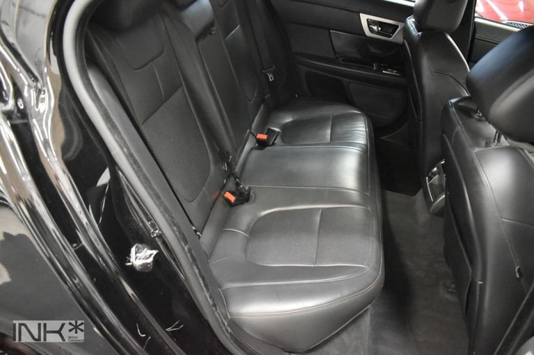 2014 Jaguar XF 3.0d S V6 Portfolio Saloon 4dr Diesel Auto Euro 5 (s/s) (275 ps) Saloon Diesel Aut...