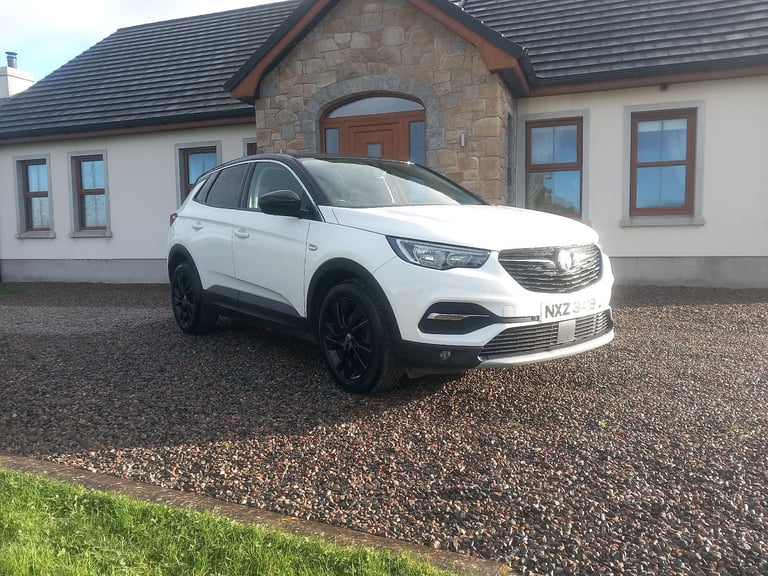 Vauxhall, GRANDLAND X, Hatchback, 2019, Manual, 1199 (cc), 5 doors