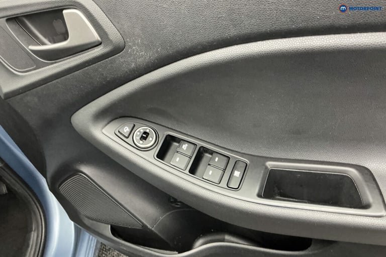 2017 Hyundai i20 1.2 Premium Nav 5dr HATCHBACK PETROL Manual