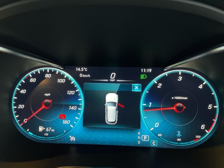 2020 Mercedes-Benz GLC 2.0 GLC300d AMG Line (Premium) SUV 5dr Diesel G-Tronic+ 4MATIC Euro 6 (s/s...