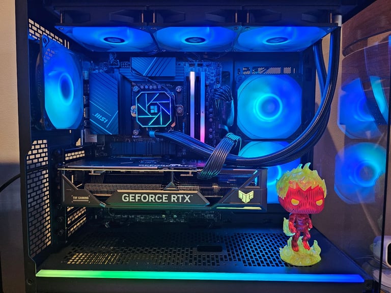 GAMING PC RTX 4070 Ti SUPER 16GB / Intel Core i9-13900k / 64GB DDR5 5600MHz / 2TB NVMe M.2