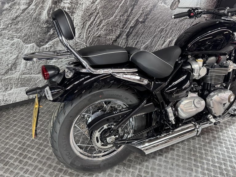 TRIUMPH SPEEDMASTER 1200 2025