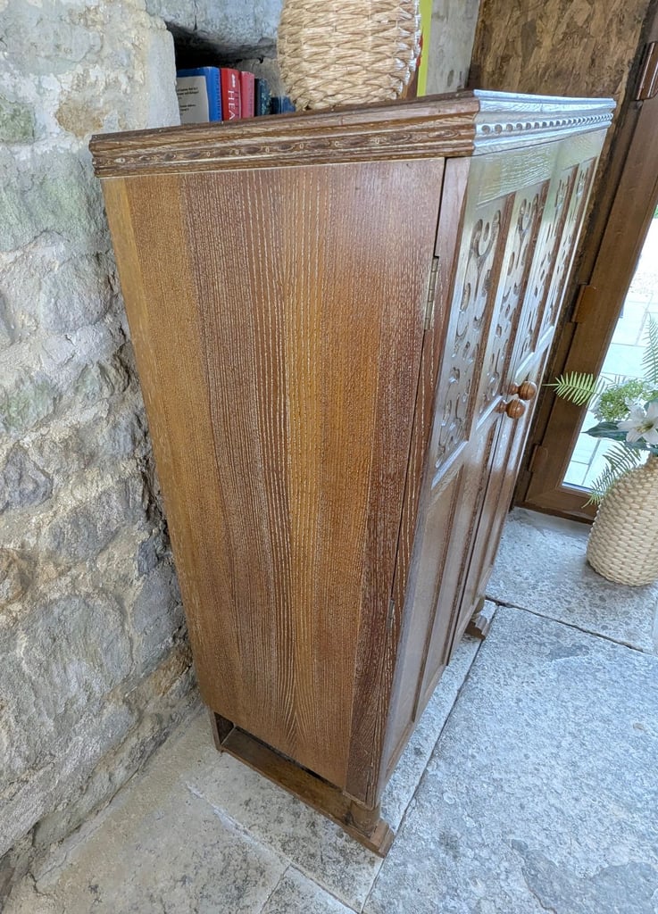Limed Oak Linen Cabinet Gentlemans Wardrobe - Heathland Furniture