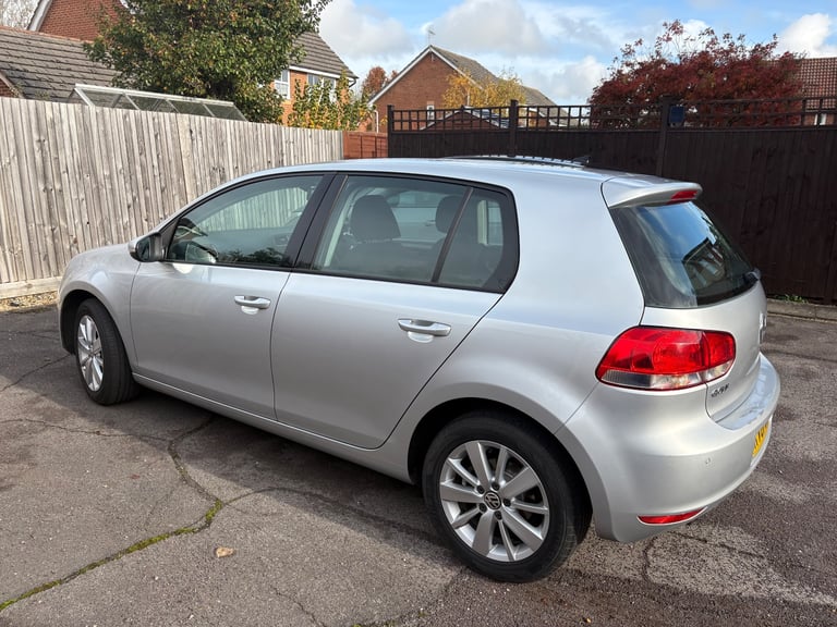 Volkswagen, GOLF, Hatchback, 2011, Manual, 1598 (cc), 5 doors