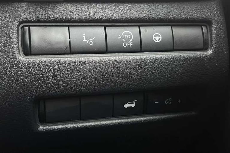 2021 Nissan Qashqai 1.3 DIG-T MH 158 TEKNA 5DR XTRONIC Hatchback Petrol Automatic