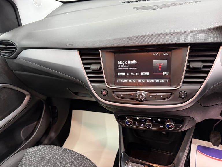2018 Vauxhall Crossland X 1.2 SE SUV 5dr Petrol Manual Euro 6 (81 ps) HATCHBACK Petrol Manual