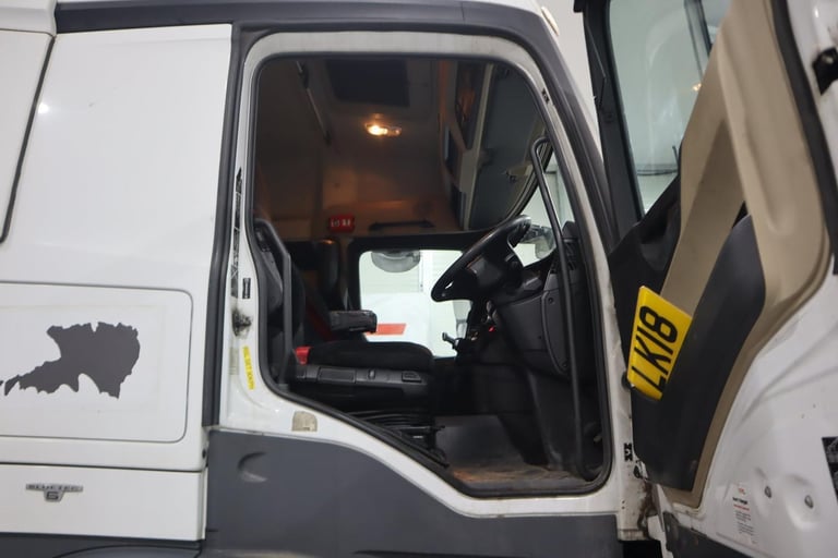 2018 (18 PLATE) Mercedes Benz Actros 2543 6x2 Euro 6 Tractor Units