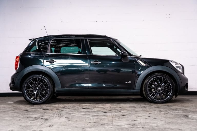 2011 MINI Countryman 1.6 Cooper S SUV 5dr Petrol Steptronic ALL4 Euro 5 (184 ps) HATCHBACK Petrol...