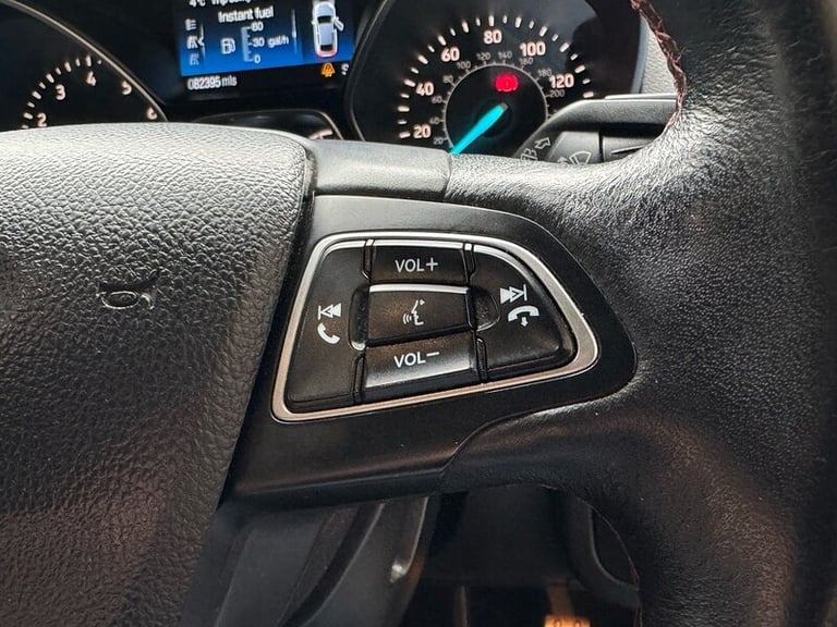  Ford Kuga T EcoBoost ST-Line X SUV Petrol Manual