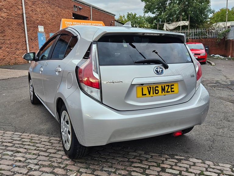 2016 Toyota Aqua 1.5 VVT-I Hybrid Petrol CVT Automatic  Hatchback Hybrid Electric Automatic