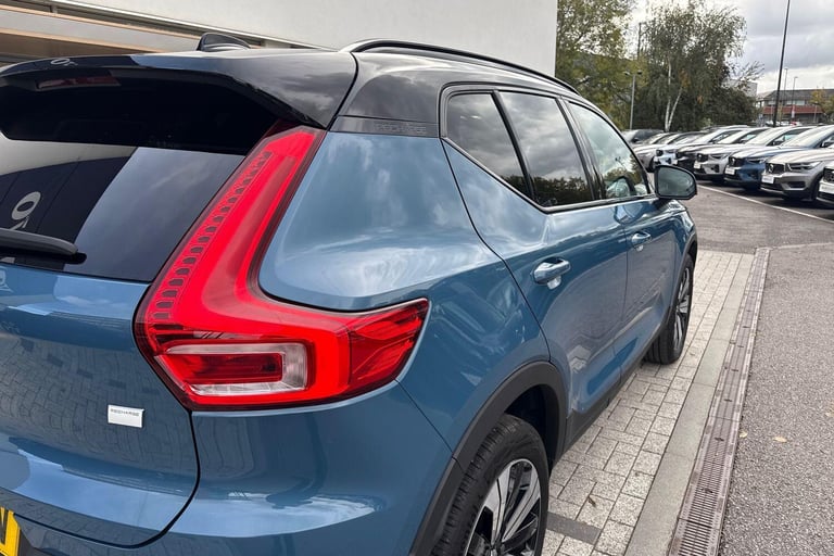 2022 Volvo XC40 Recharge 69kWh Plus SUV 5dr Electric Auto (231 ps) ESTATE Electric Automatic