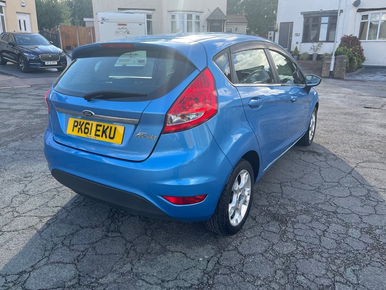 Ford, FIESTA, Hatchback, 2011, Manual, 1242 (cc), 5 doors