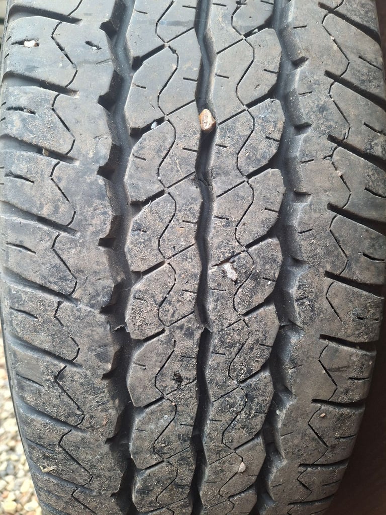 Vivaro, Trafic , Primstar wheels and tyres
