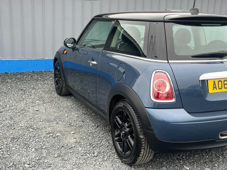  MINI Hatch 1.6 Cooper Euro 5 3dr Petrol Manual