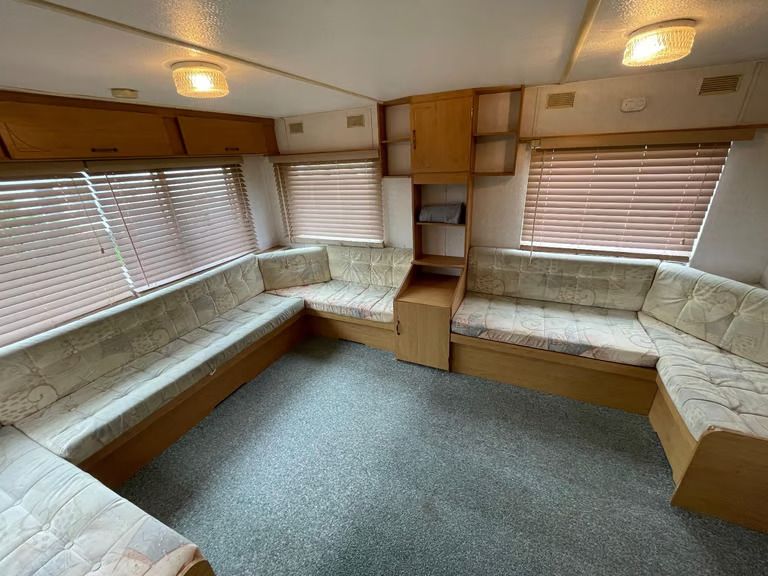 1, 2 & 3 bedroom Mobile Homes to Rent near Salisbury. (Inc. Garden, Car Park) 