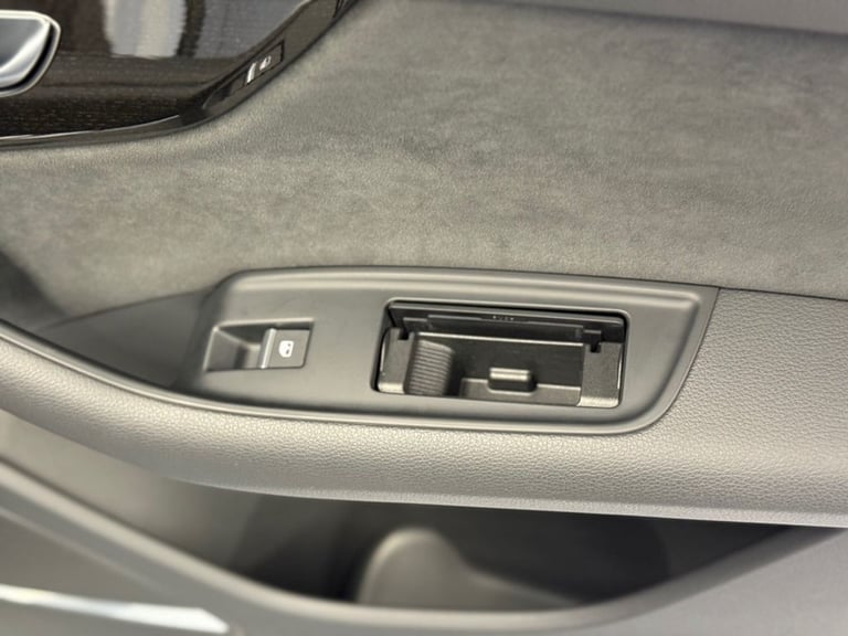 2025 Audi SQ7 4.0 TFSI V8 Black Edition SUV 5dr Petrol Tiptronic quattro Euro 6 (s/s) (50 ESTATE ...