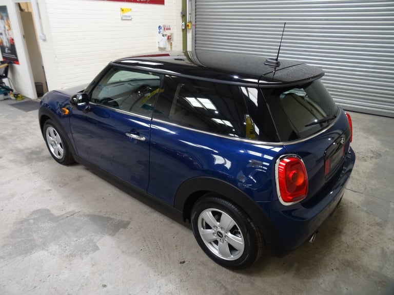 Mini Hatchback 1.5 Cooper 3dr Automatic *LOW MILEAGE*ONLY 16000 MILES FROM NEW*