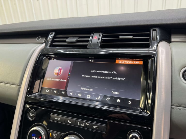 2017 Land Rover Discovery 3.0 Discovery Luxury HSE TD6 Auto 4WD 5dr SUV Diesel Automatic