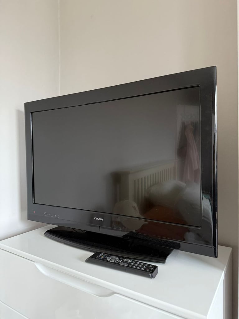 28 inch TV 