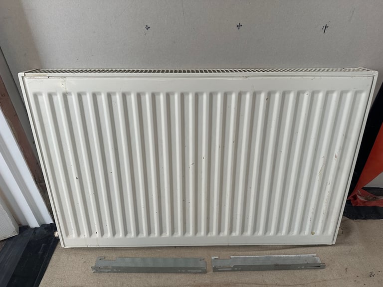 Free Radiator 80cm x 50cm 