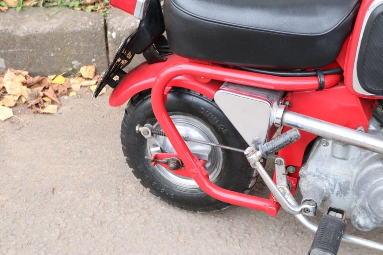 Honda CZ100 CZ100 Monkey Bike 1964 runs and rides!!