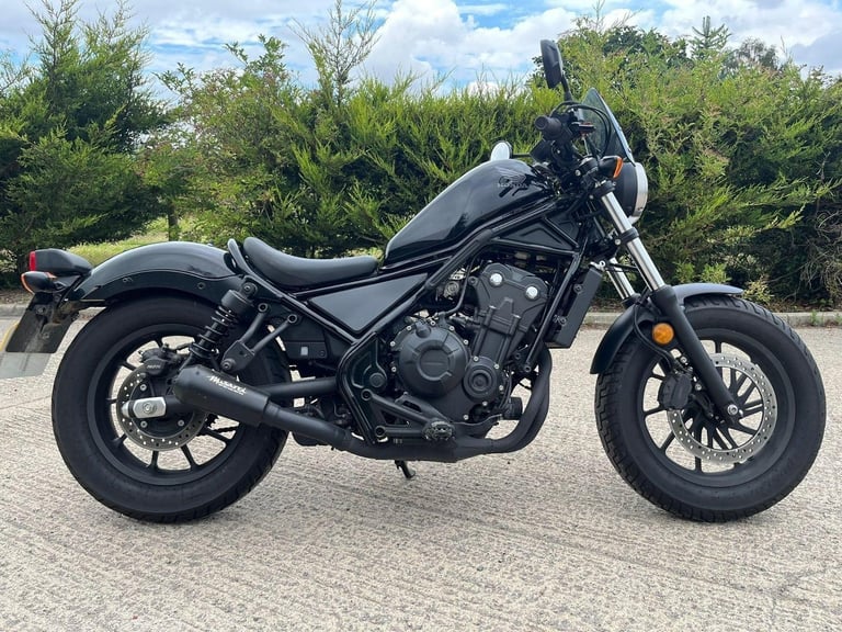 2017 17 HONDA CMX 500 A-X REBEL CMX500 CRUISER BOBBER 4k MILES ONLY NEW MOT