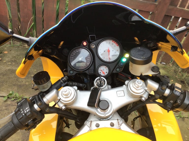 Honda, VTR, 1998, 996 (cc)