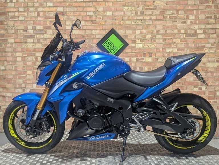 SUZUKI GSX-S1000 ABS 16 - YOSHIMURA EXHAUST -TAIL TIDY - LOVELY BIKE.