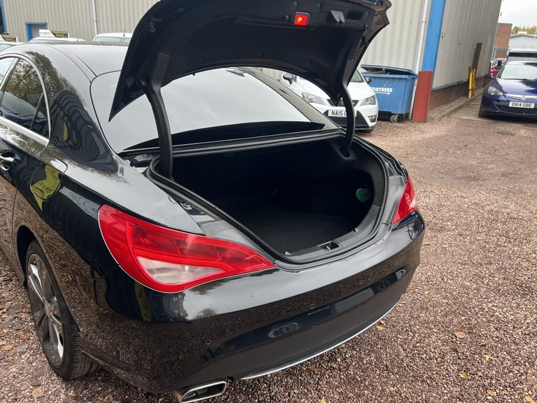 MERCEDES-BENZ CLA 2.1 CLA200 CDI Sport 2015