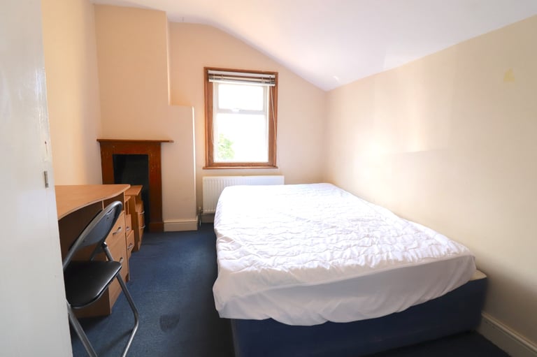 5 bedrooms in Hurst Street, Oxford, OX4 Book Online - The Rent Guru {197}