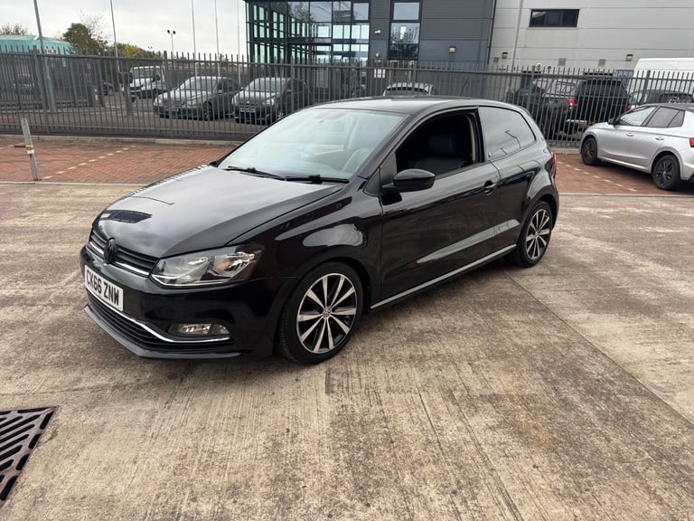 2017 volkswgen polo Beats 1.2 tsi black 3 door … px welcome 