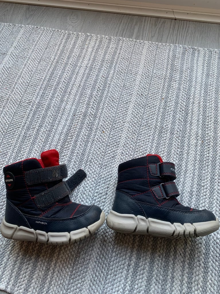 Children winter shoe