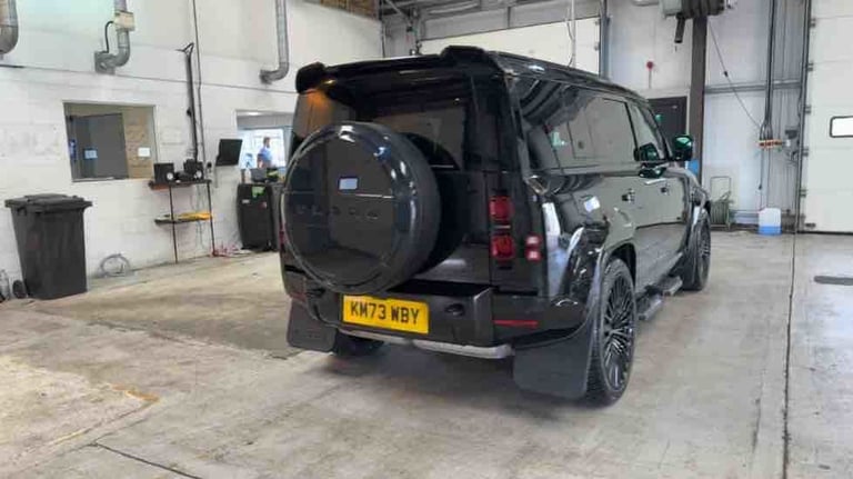 2024 Land Rover Defender 110 3.0 D300 MHEV X-Dynamic SE SUV 5dr Diesel Auto 4WD Euro 6 (s/s) (300...