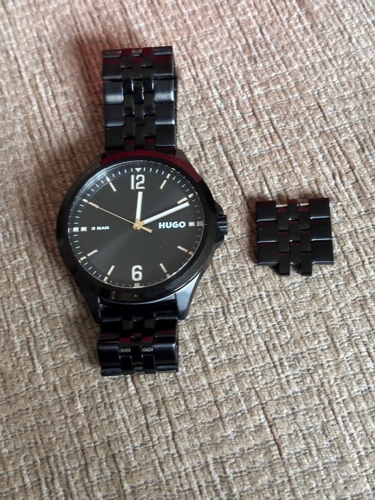 Hugo watch