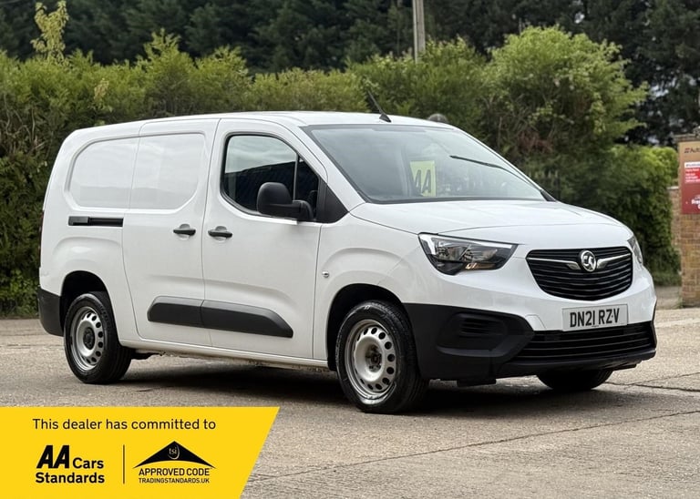 2021 Vauxhall Combo 1.5 Turbo D 2300 Dynamic L2 H1 Euro 6 4dr Diesel