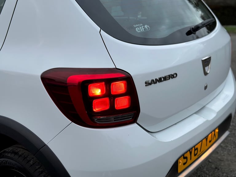 2017 Dacia Sandero Stepway 0.9 TCe Ambiance Hatchback 5dr Petrol Manual Euro 6