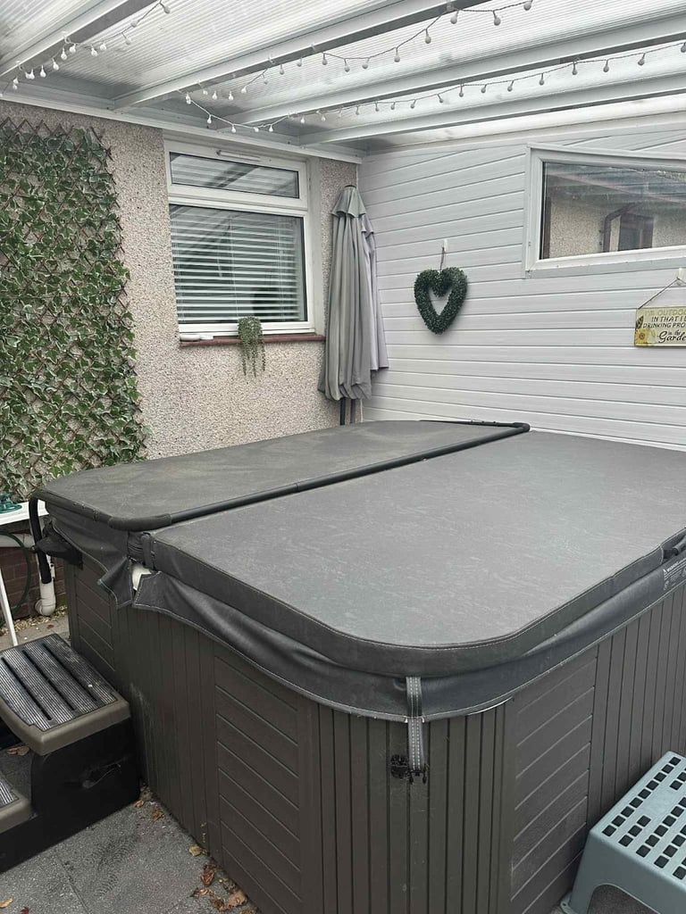 Masterspa Escape 5 Hot tub