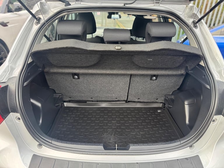 2018 Toyota Yaris 1.5 VVT-i Icon CVT Euro 6 5dr HATCHBACK Petrol Automatic