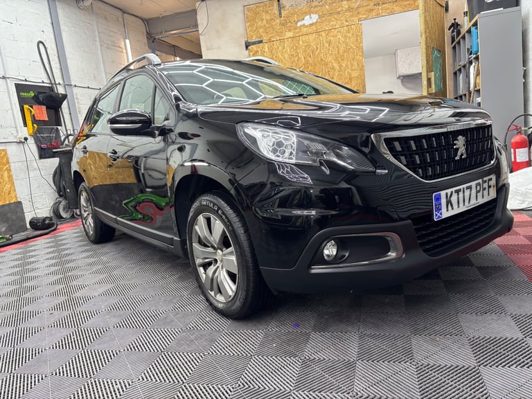 Peugeot, 2008, Hatchback, 2017, Manual, 1199 (cc), 5 doors